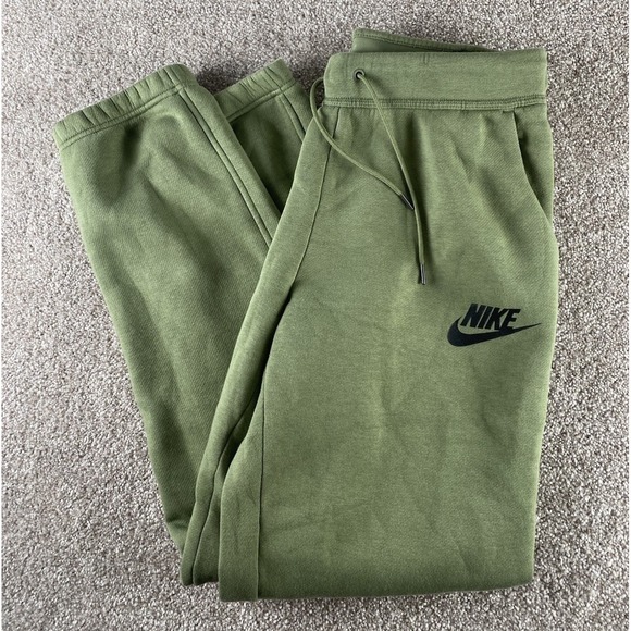 Nike Other - Nike Pants Men L Green Joggers Sweatpants Tech Fleece Gym Active Work 805162-387